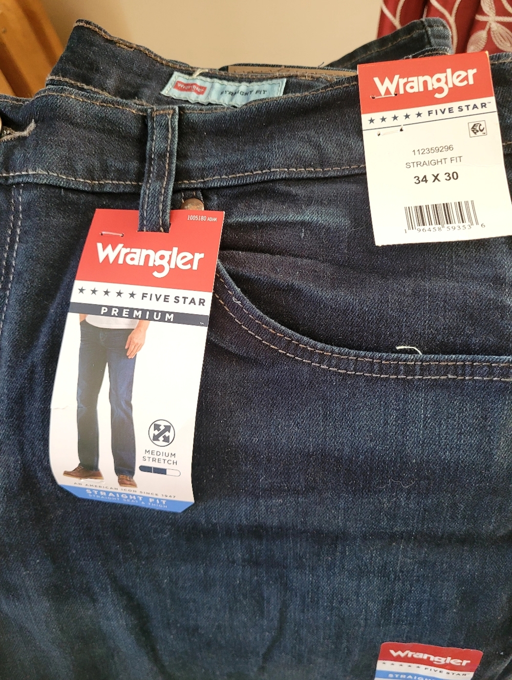 Wrangler Straight Fit Jeans - Dark Indigo